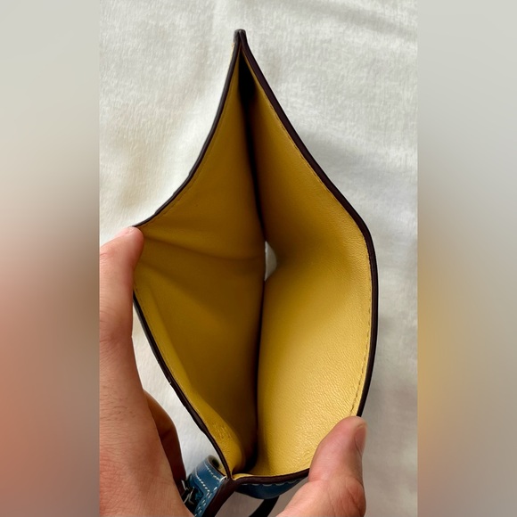 Coach 1941 small trifold wallet with flower pattern interior - Picture 10 of 11